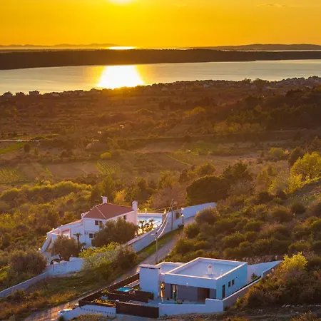 Дом отдыха My Dalmatia - Sea View Rica *