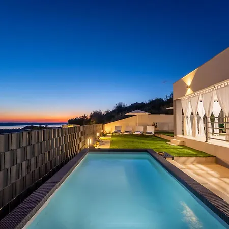 My Dalmatia - Sea View Rica Holiday home *
