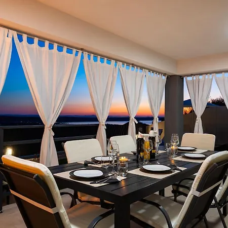 My Dalmatia - Sea View Rica